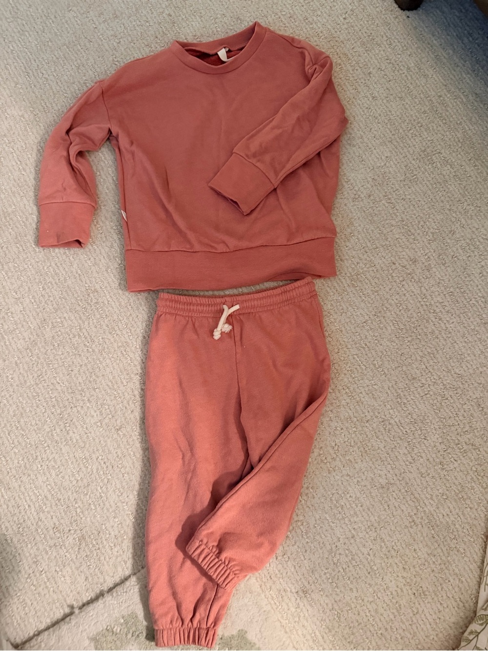 Childhoods Clothing Crewneck Sweatshirt & Joggers Set - Dusty Rose